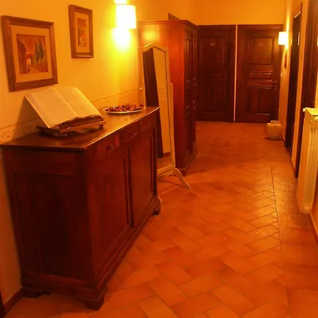 Relais Nel Borgo Nocleg ze śniadaniem